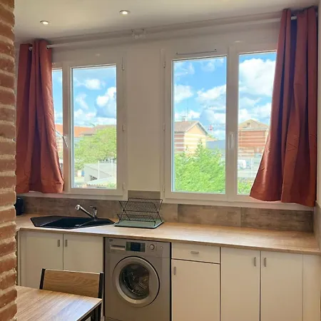 Apartment Le Cours Foucault N4 I Briques & Terracotta Montauban